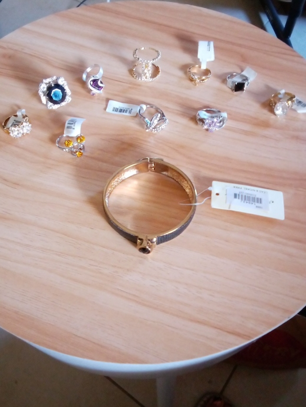 Women's Costume Jewelry With Tags